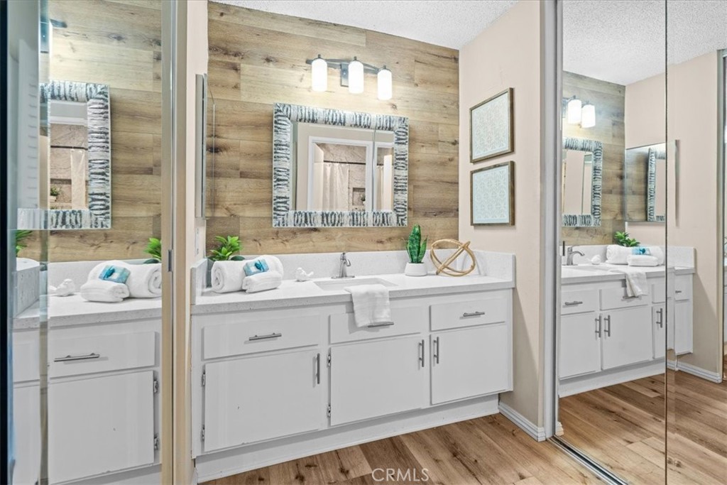 208 Springview Property Photo 16