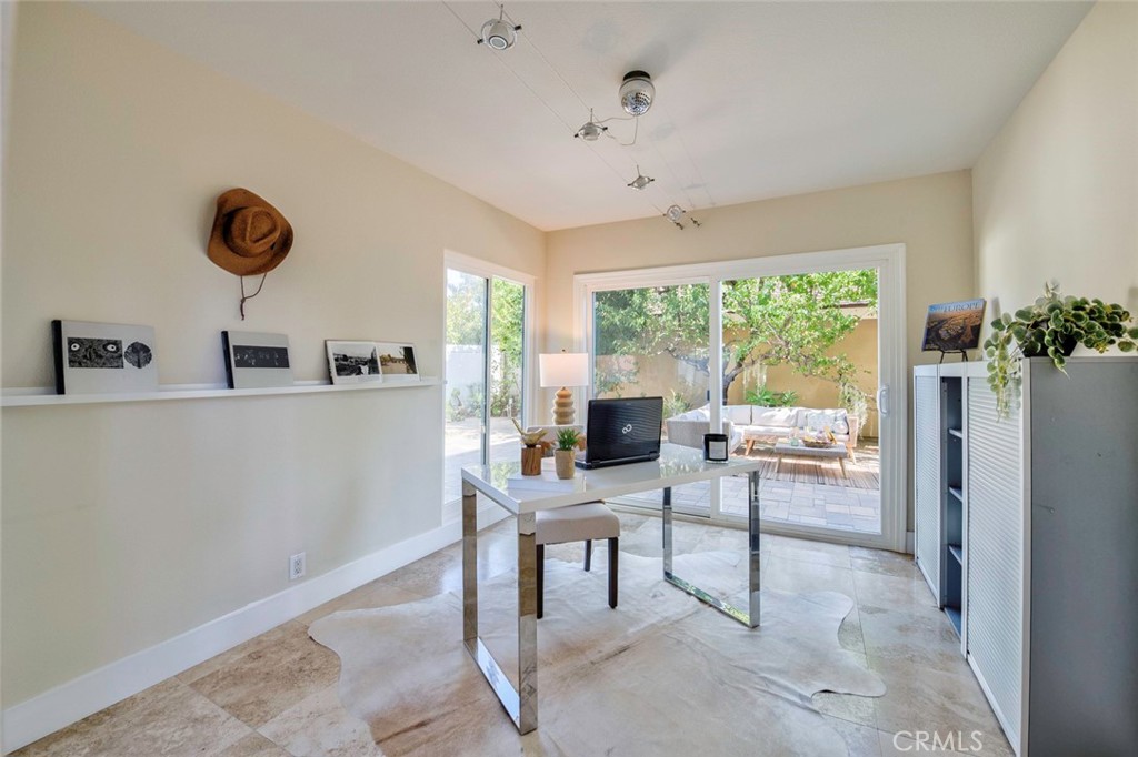 5031 Corkwood Property Photo 14