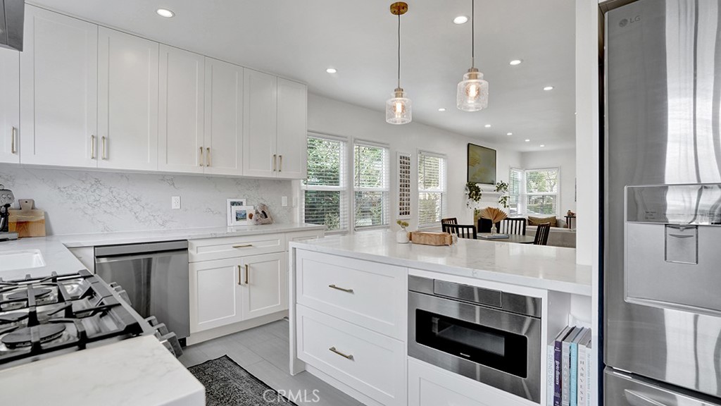 292 Monrovia Property Photo 14