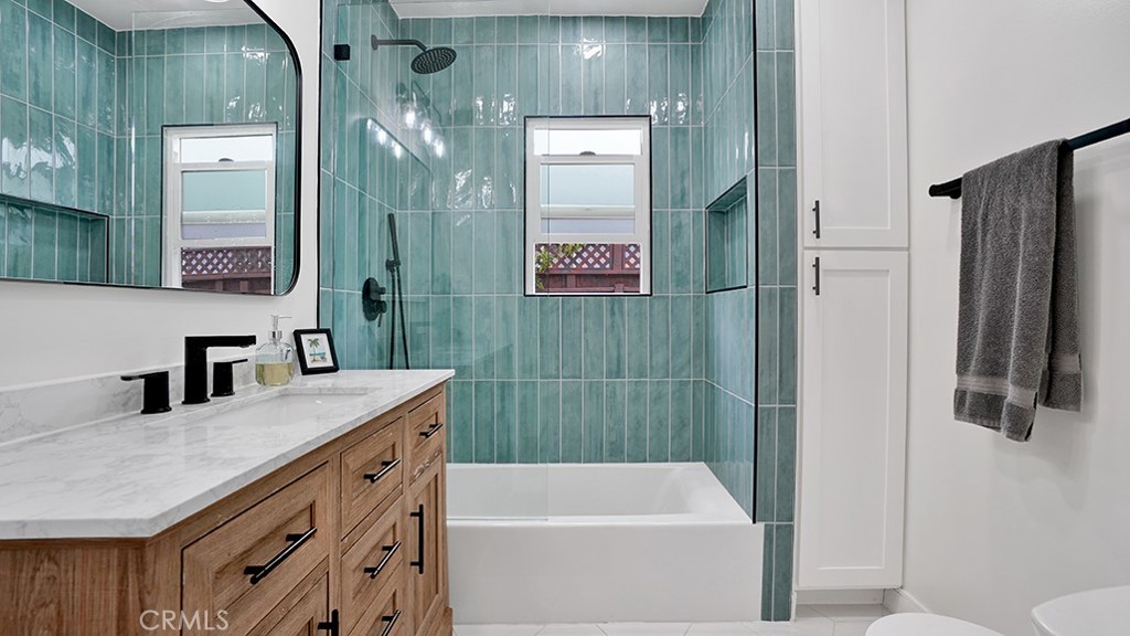 292 Monrovia Property Photo 23