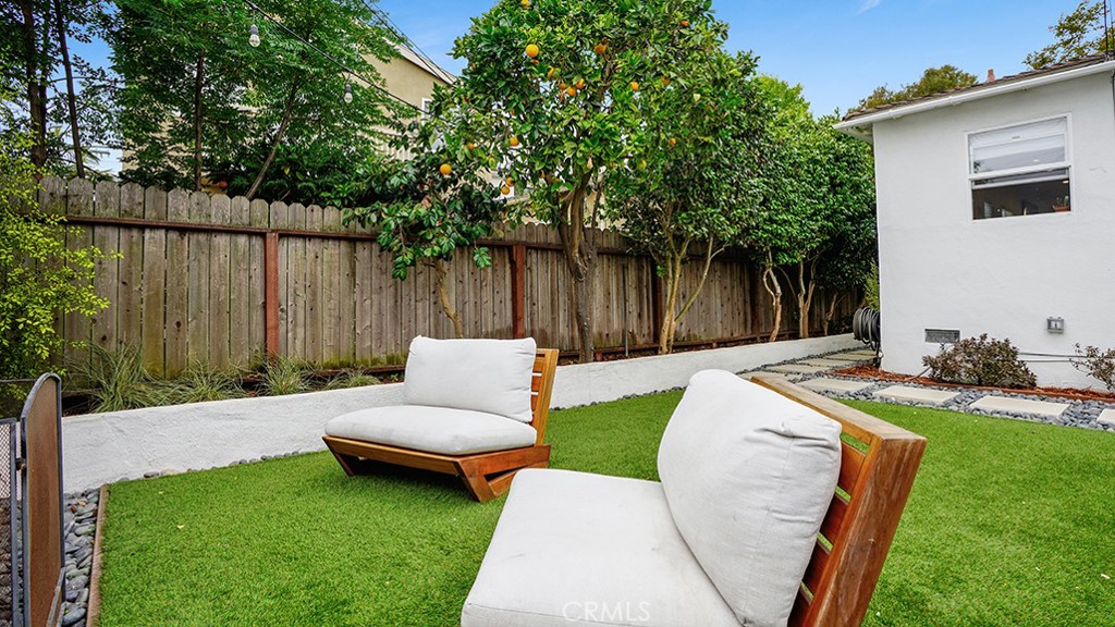 292 Monrovia Property Photo 28