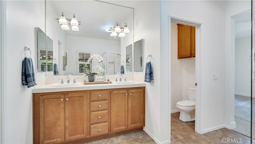 128 Talmadge Property Photo 11