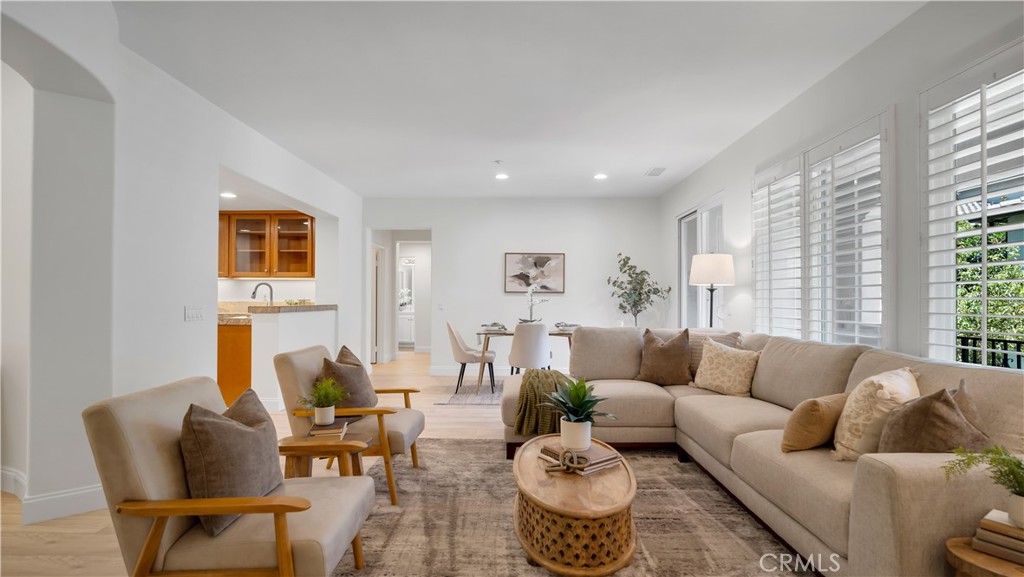 128 Talmadge Property Photo 38