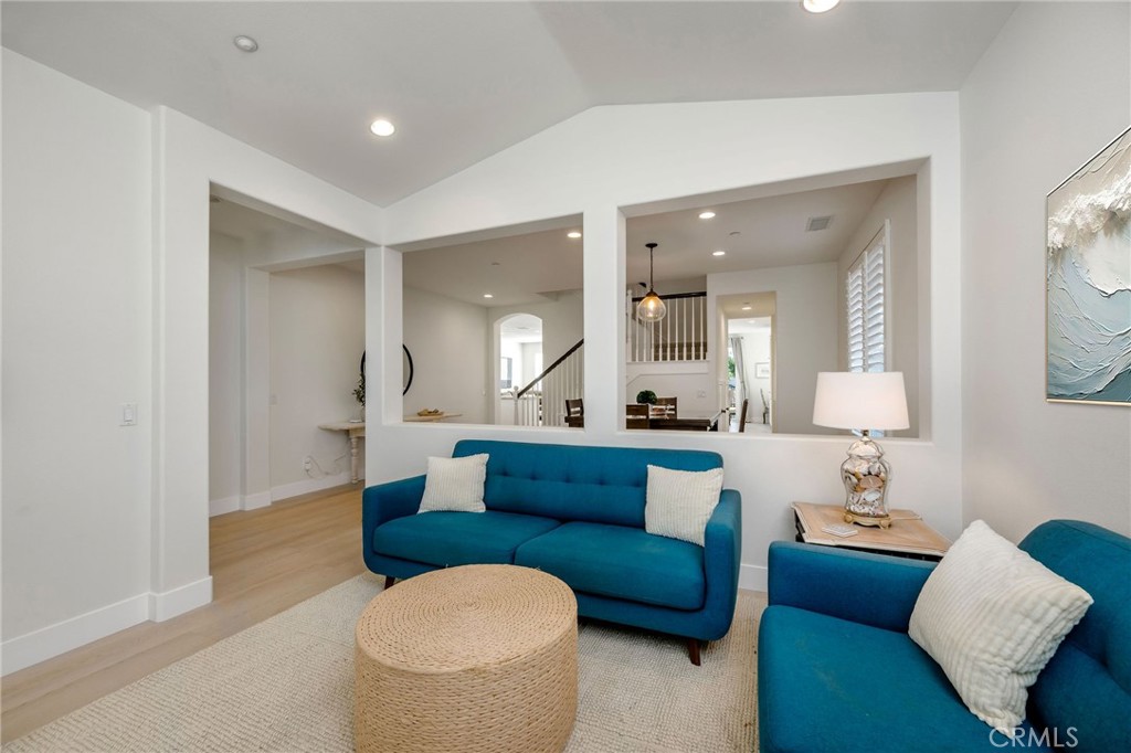 1204 Vista Jardin Property Photo 5