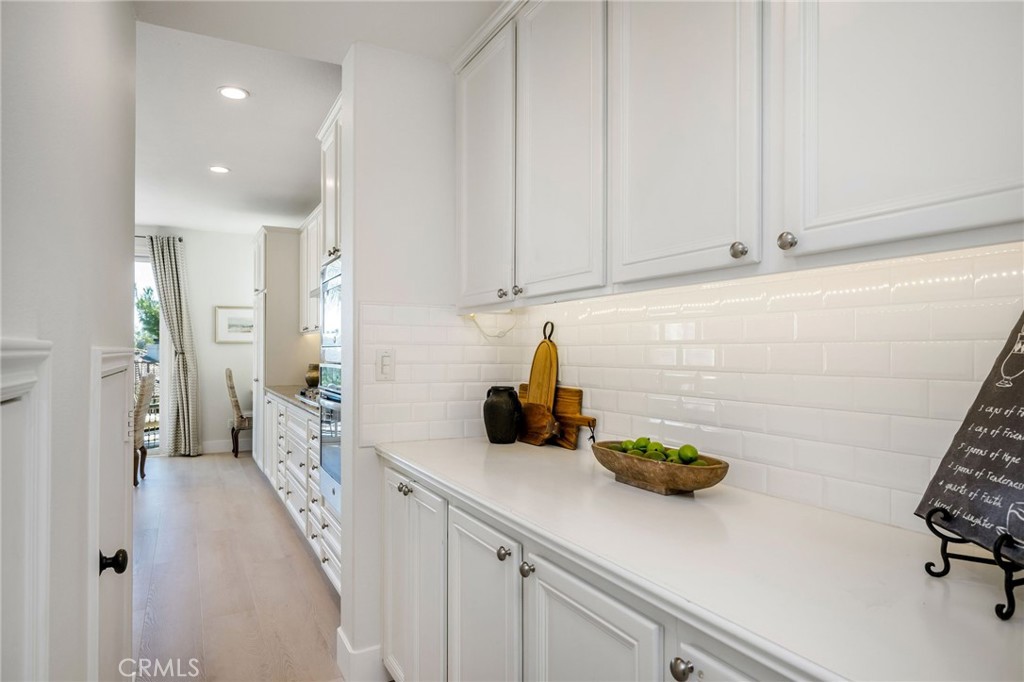 1204 Vista Jardin Property Photo 7