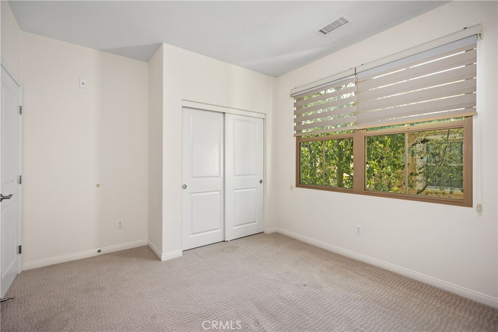86 Mayfair Property Photo 20