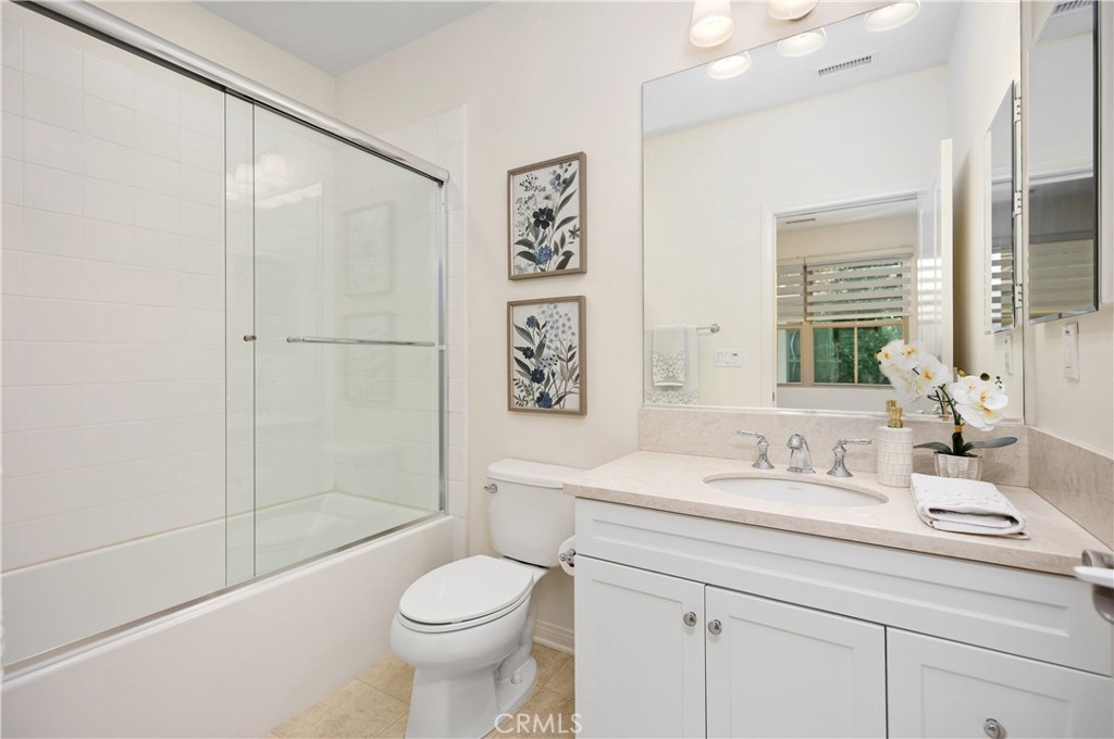 86 Mayfair Property Photo 21