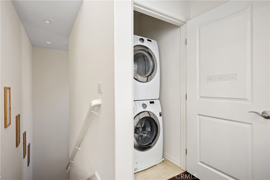 86 Mayfair Property Photo 23