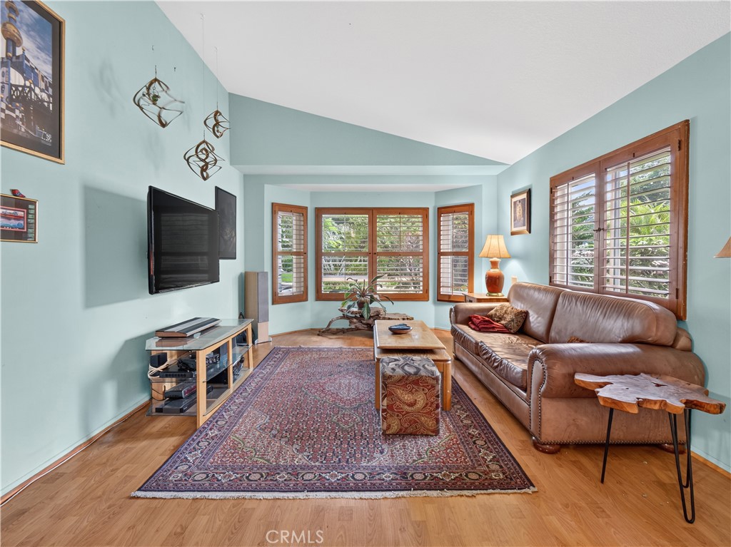 31202 Quail Valley Property Photo 4