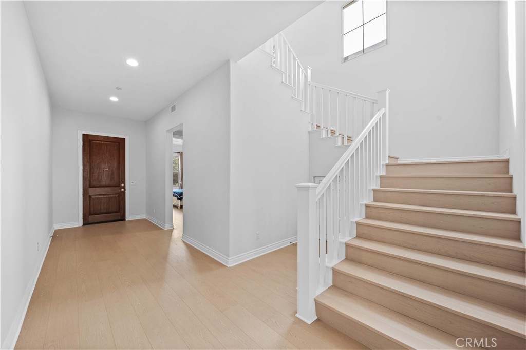 125 Lovelace Property Photo 5