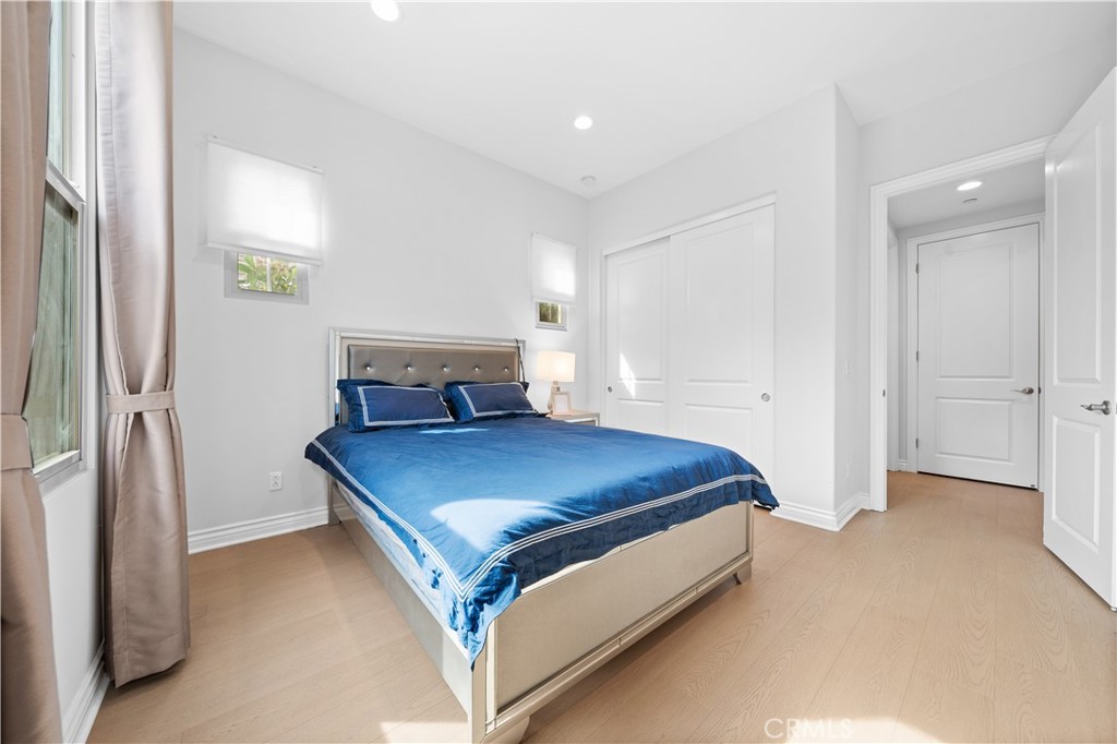 125 Lovelace Property Photo 8