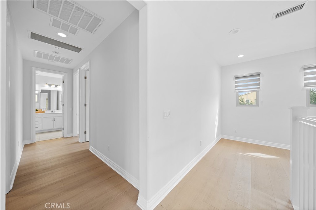 125 Lovelace Property Photo 21