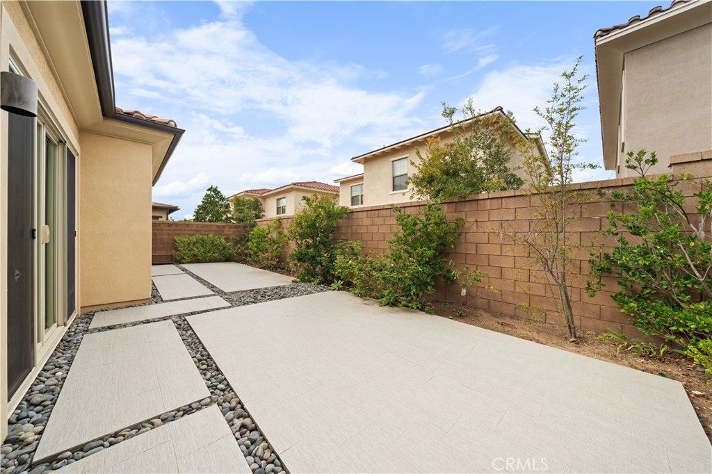 125 Lovelace Property Photo 37