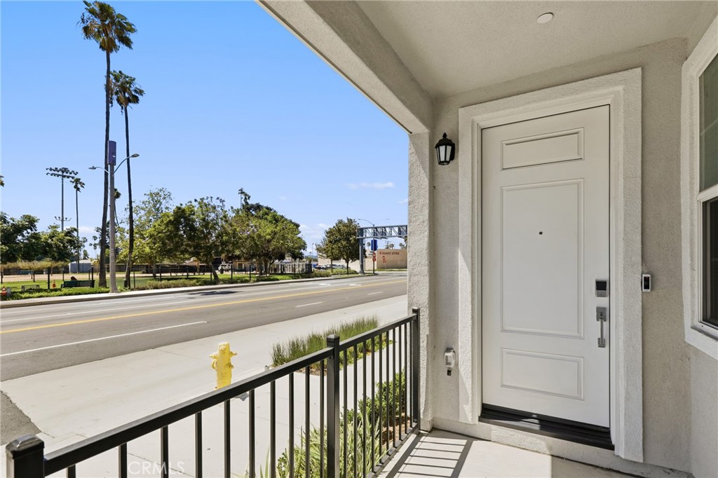 175 W La Palma Avenue 6 Property Photo 29