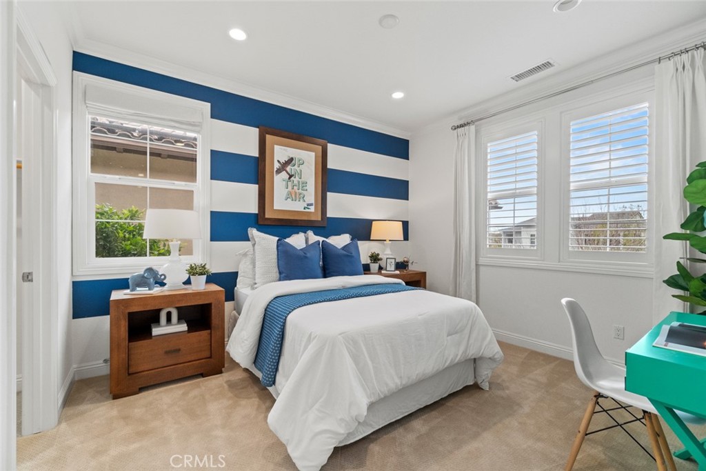 208 Radial Property Photo 24