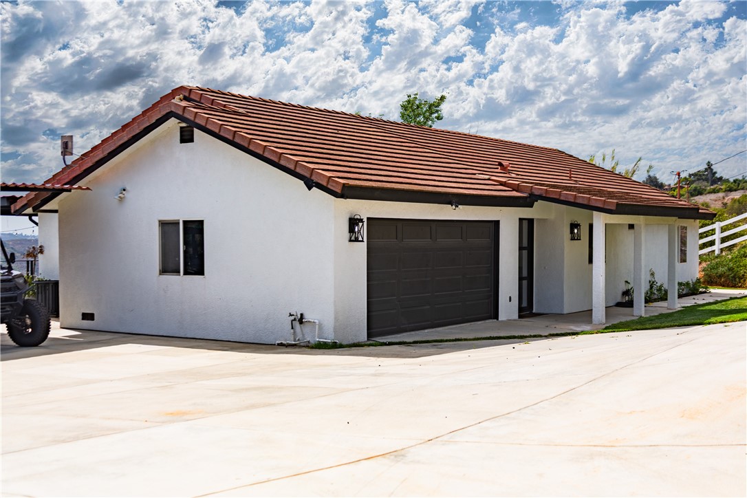 10432 Couser Property Photo 9