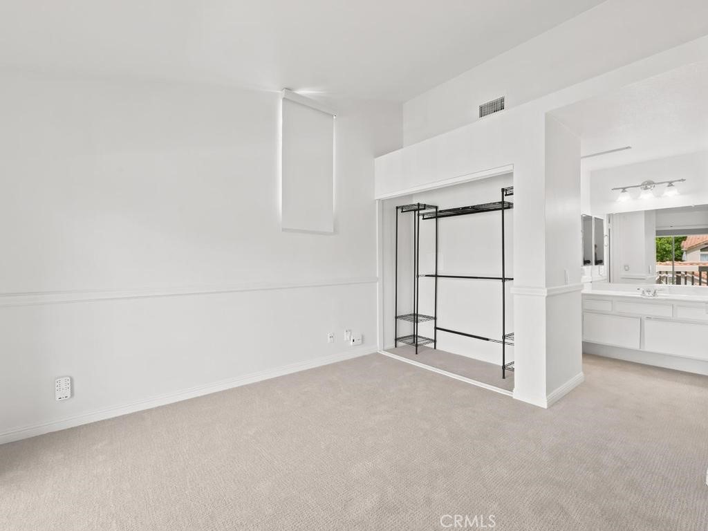 18966 Canyon Summit Property Photo 14