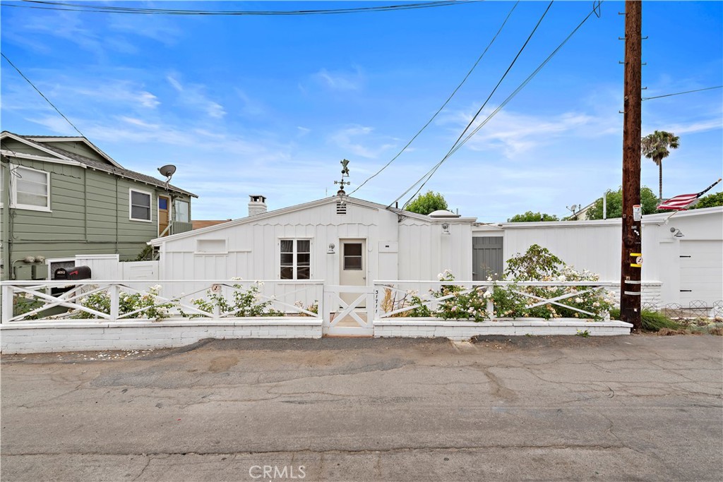 31711 Fairview Road Property Photo 6