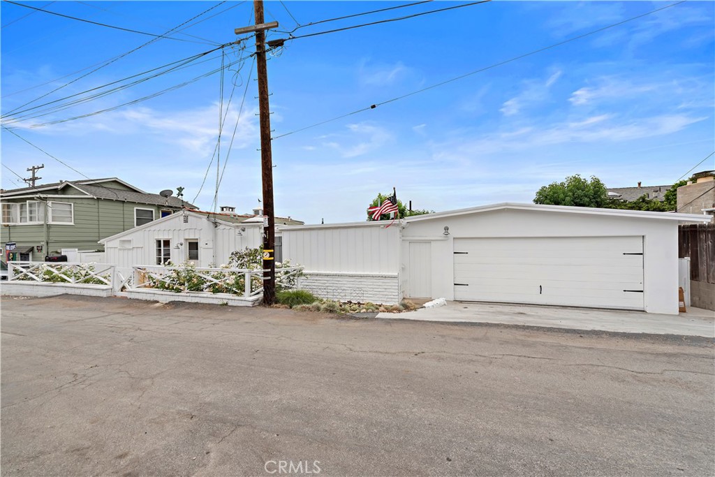 31711 Fairview Road Property Photo 7