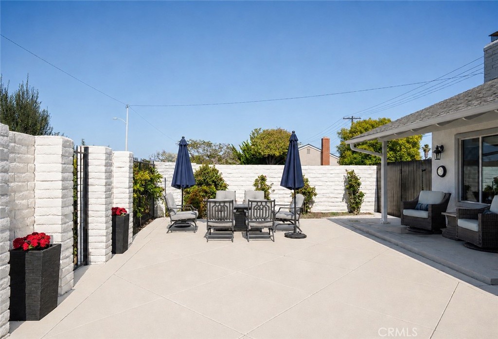 6302 Vatcher Property Photo 7