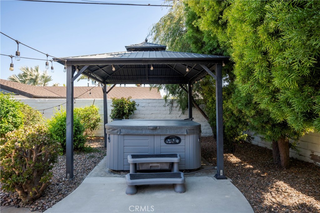 6302 Vatcher Property Photo 38