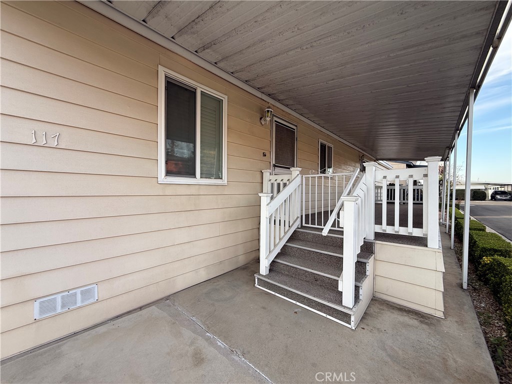 14851 Jeffrey 117 Property Photo 6