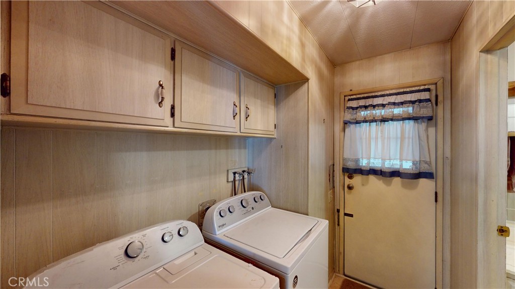 14851 Jeffrey 117 Property Photo 18