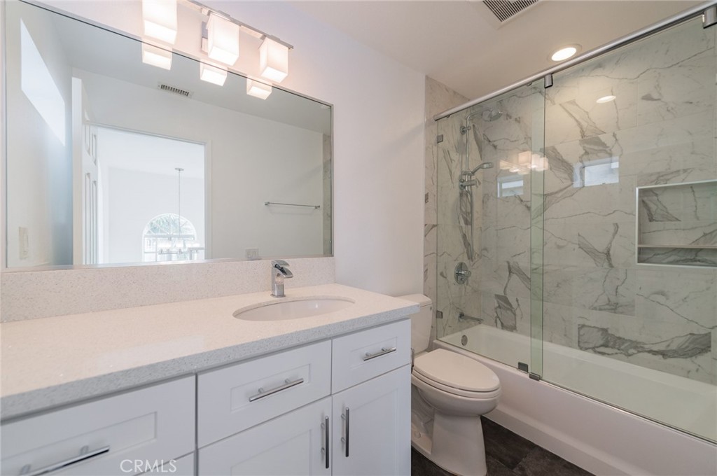 15805 Jupiter Place Property Photo 18