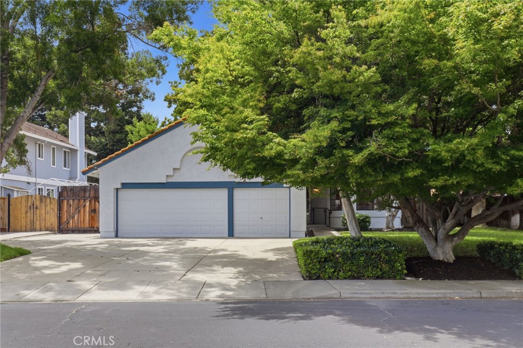 581 Jeannie Property Photo 2