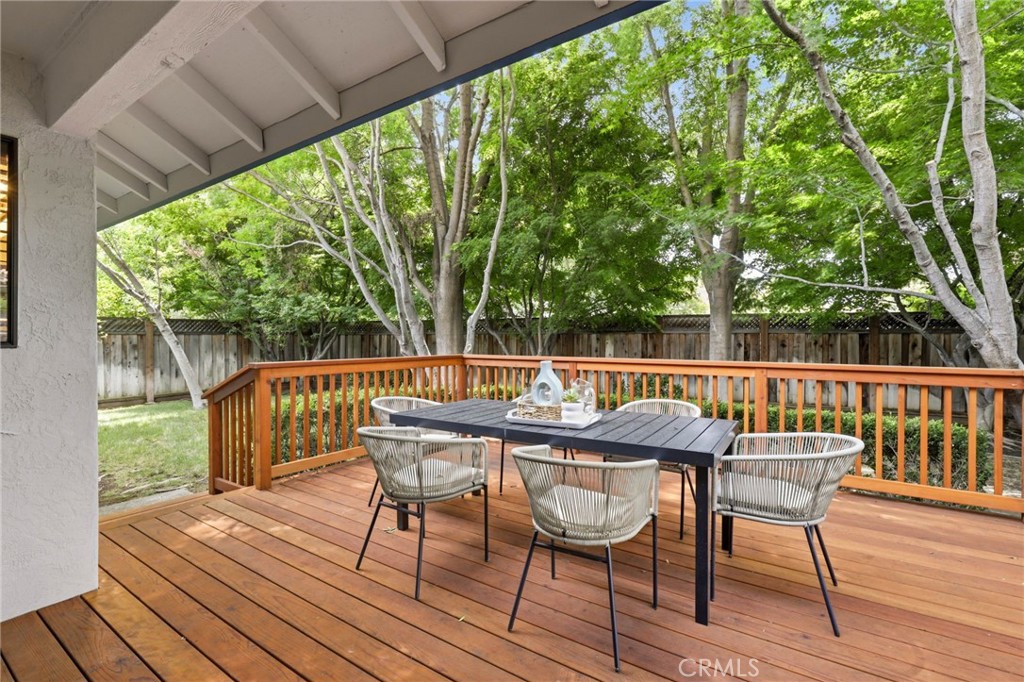 581 Jeannie Property Photo 29