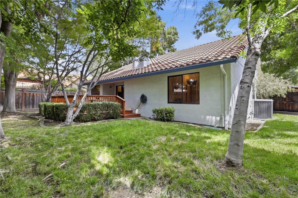 581 Jeannie Property Photo 33
