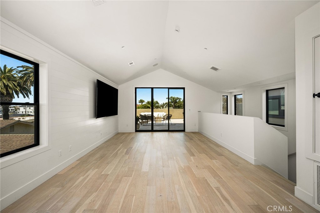 603 Delaware Street Property Photo 46