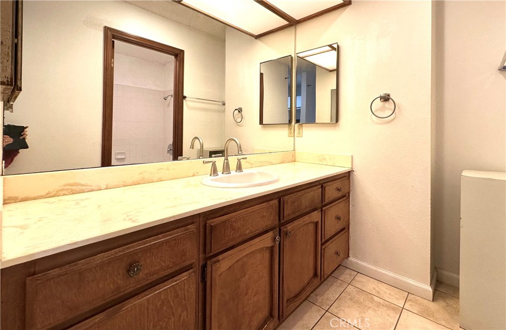 3525 Lebon Drive 204 Property Photo 14