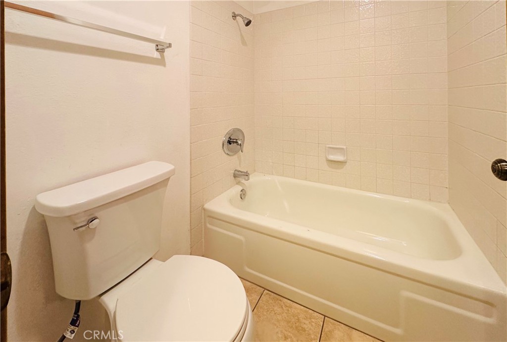 3525 Lebon Drive 204 Property Photo 15