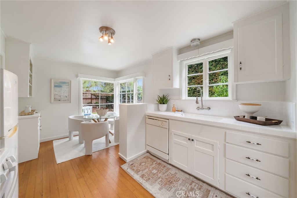 477 Hill Property Photo 11