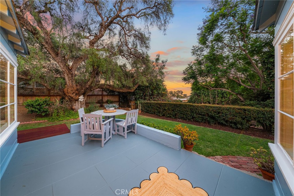 477 Hill Property Photo 27