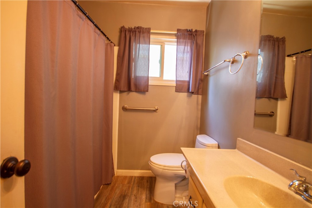 11208 Dalwood Property Photo 17