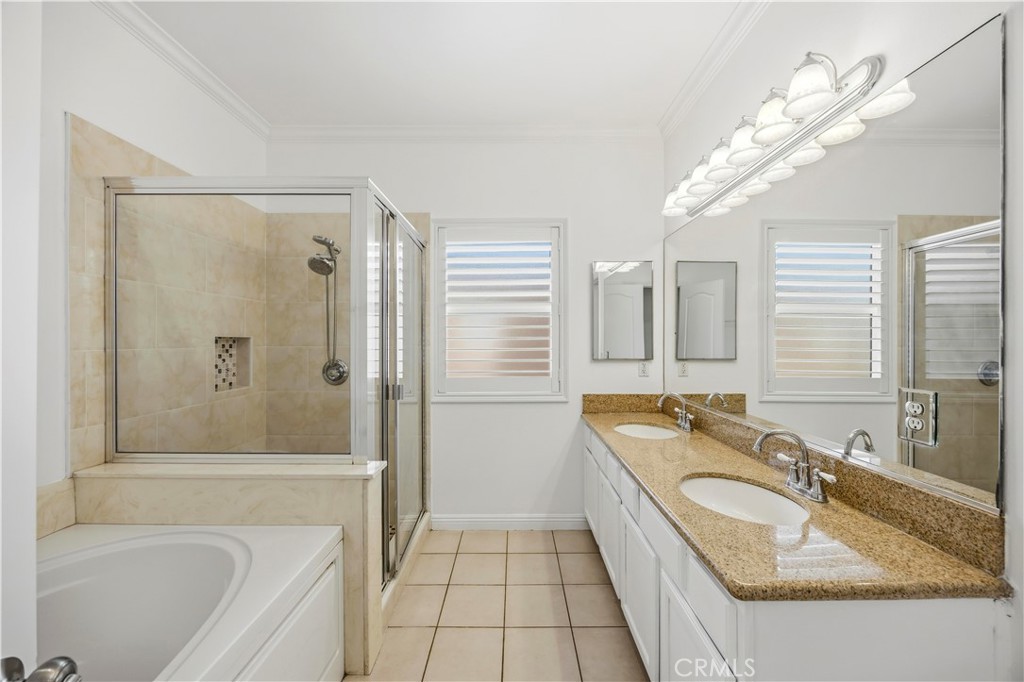 19115 Breckelle Property Photo 34