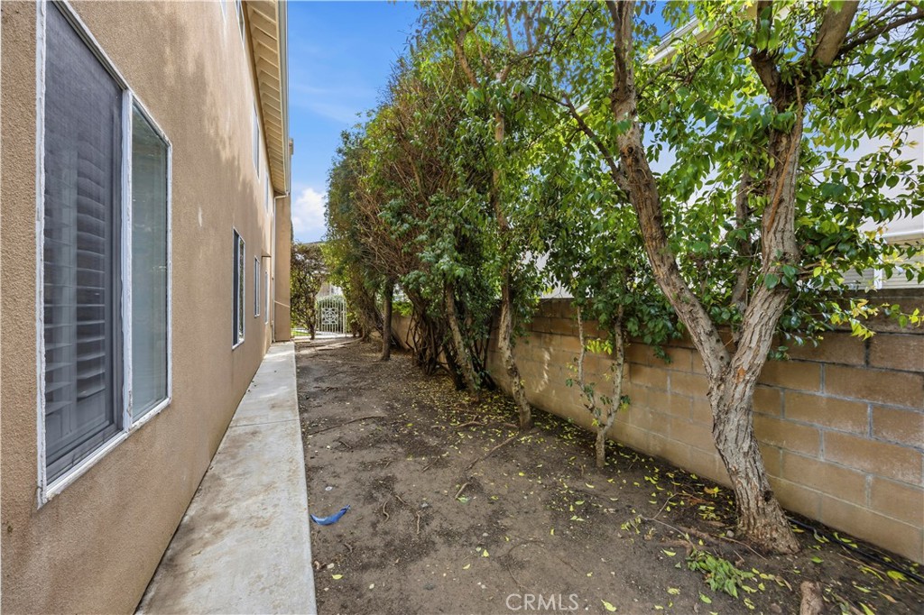 19115 Breckelle Property Photo 45