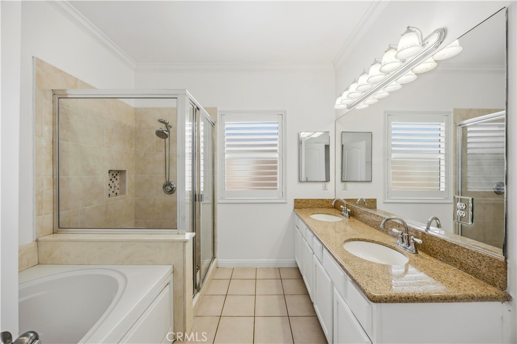 19115 Breckelle Property Photo 18