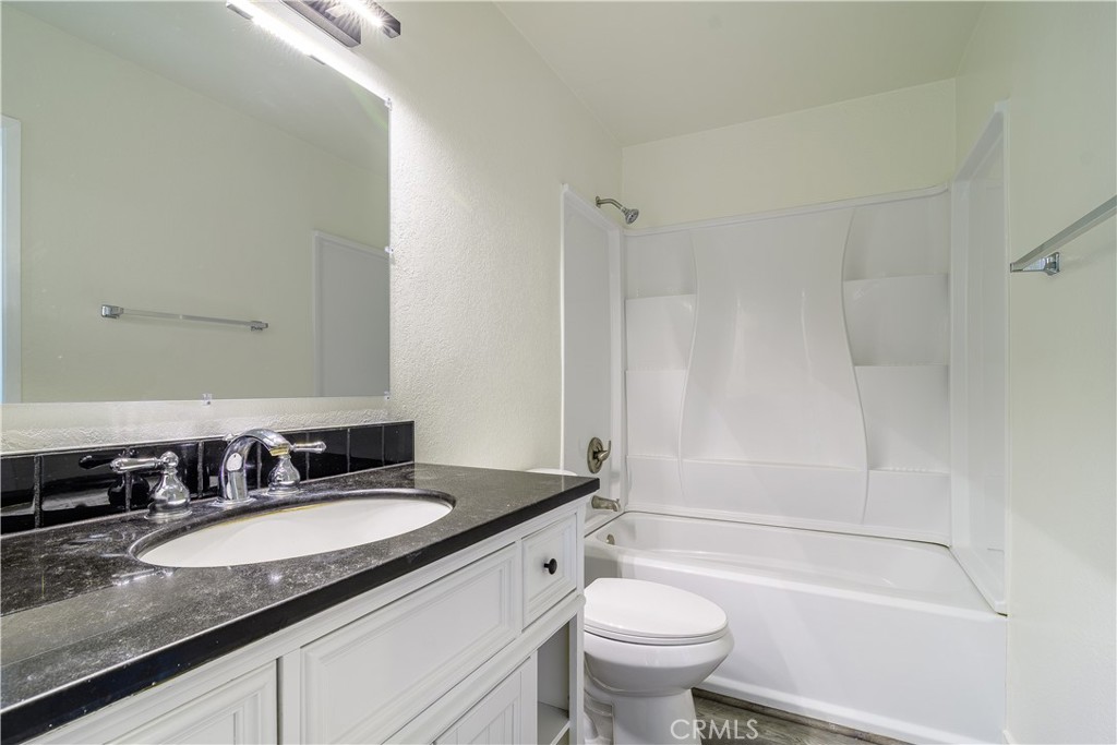 15406 Jackson 10 Property Photo 8