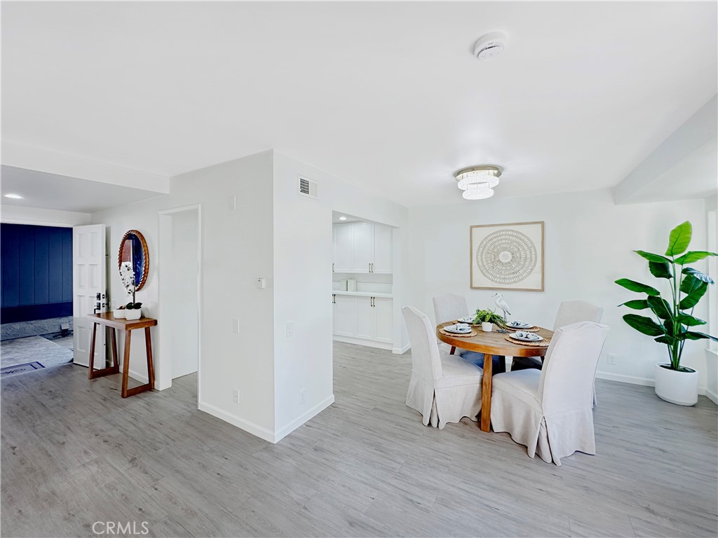 3334 Calle La Veta Property Photo 9