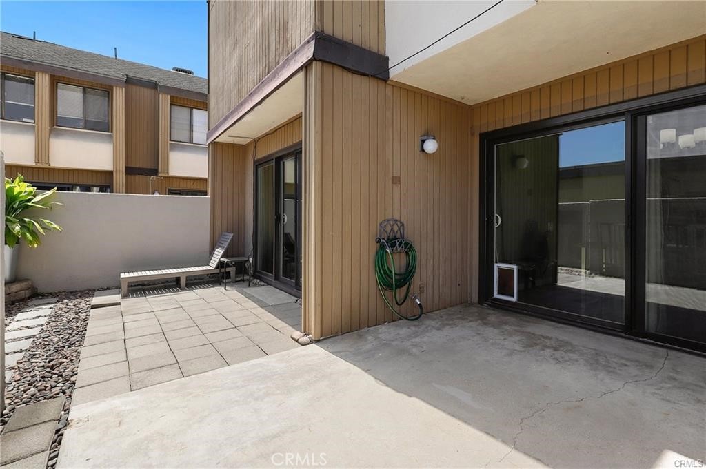 1381 S Walnut S 2005 Property Photo 21