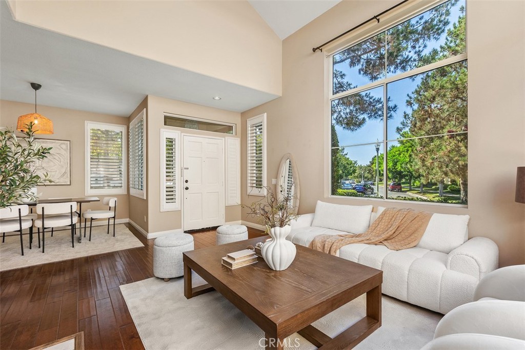 5 Altezza Property Photo 3
