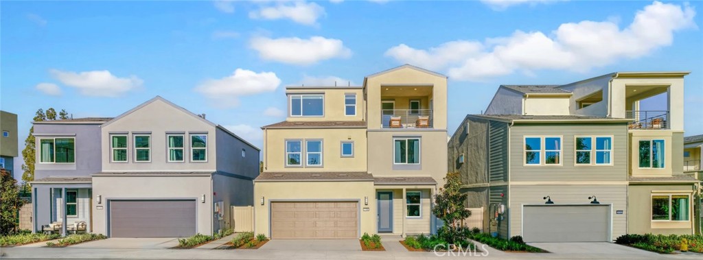 1708 Grape Street Property Photo 3