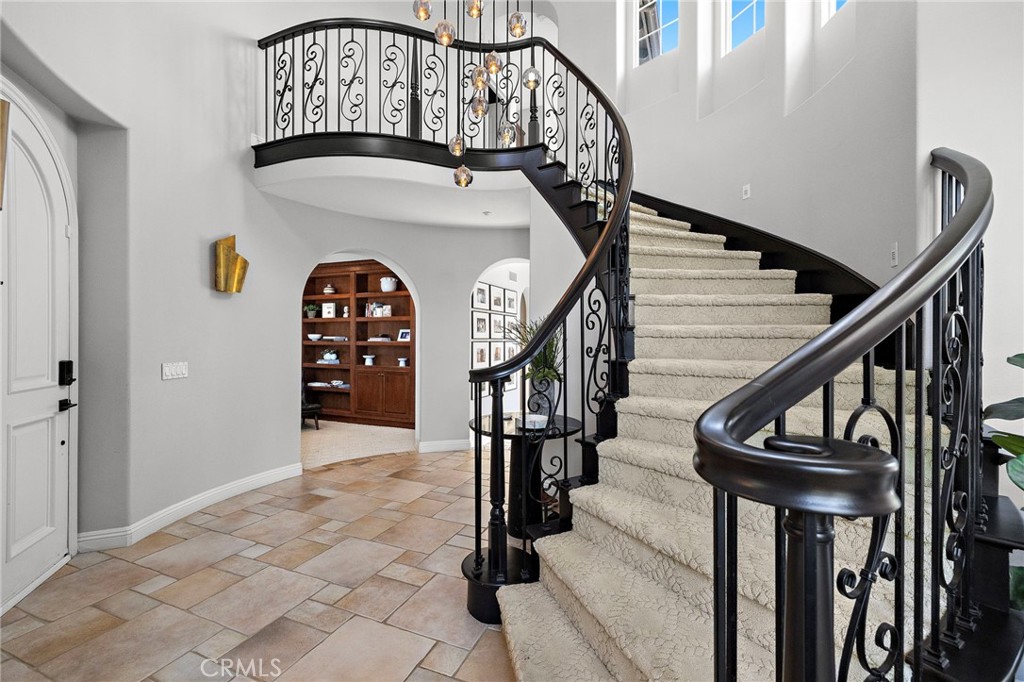 4605 Aire De La Sal Property Photo 3