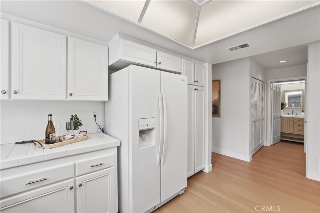 54 Pamplona Property Photo 11