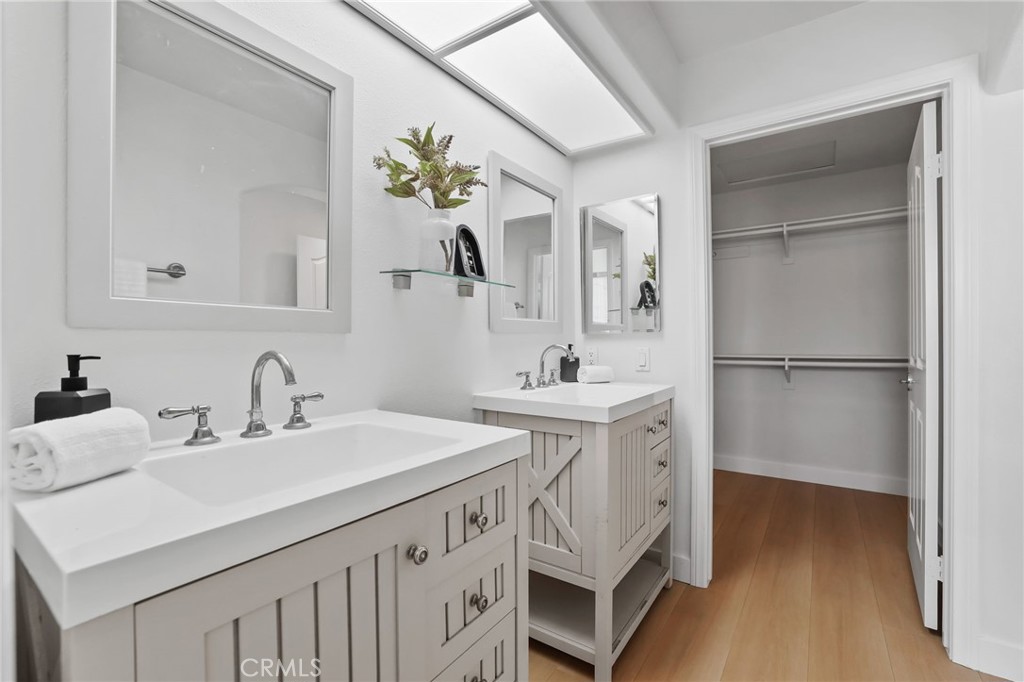 54 Pamplona Property Photo 19
