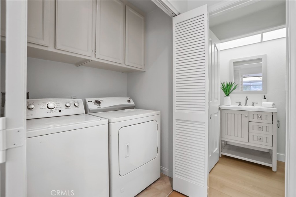 54 Pamplona Property Photo 23