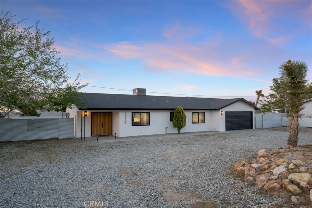 60468 Latham Trail Property Photo 1